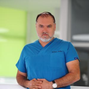 Dr. Umur Arıkan