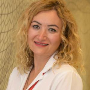 Prof. Başak KARBEK BAYRAKTAR