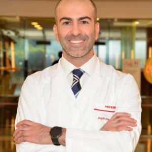 Prof. Yaşar Çolak