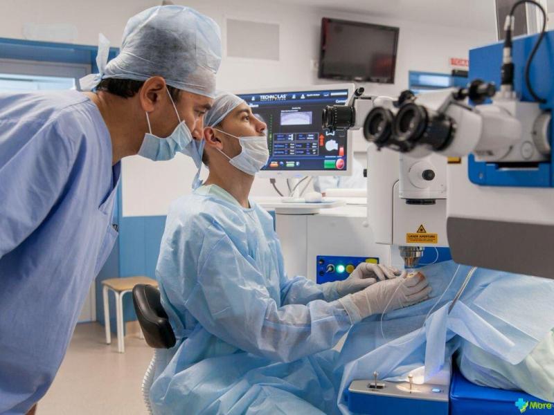 Infecciones del iris: síntomas y tratamientos médicos 2026