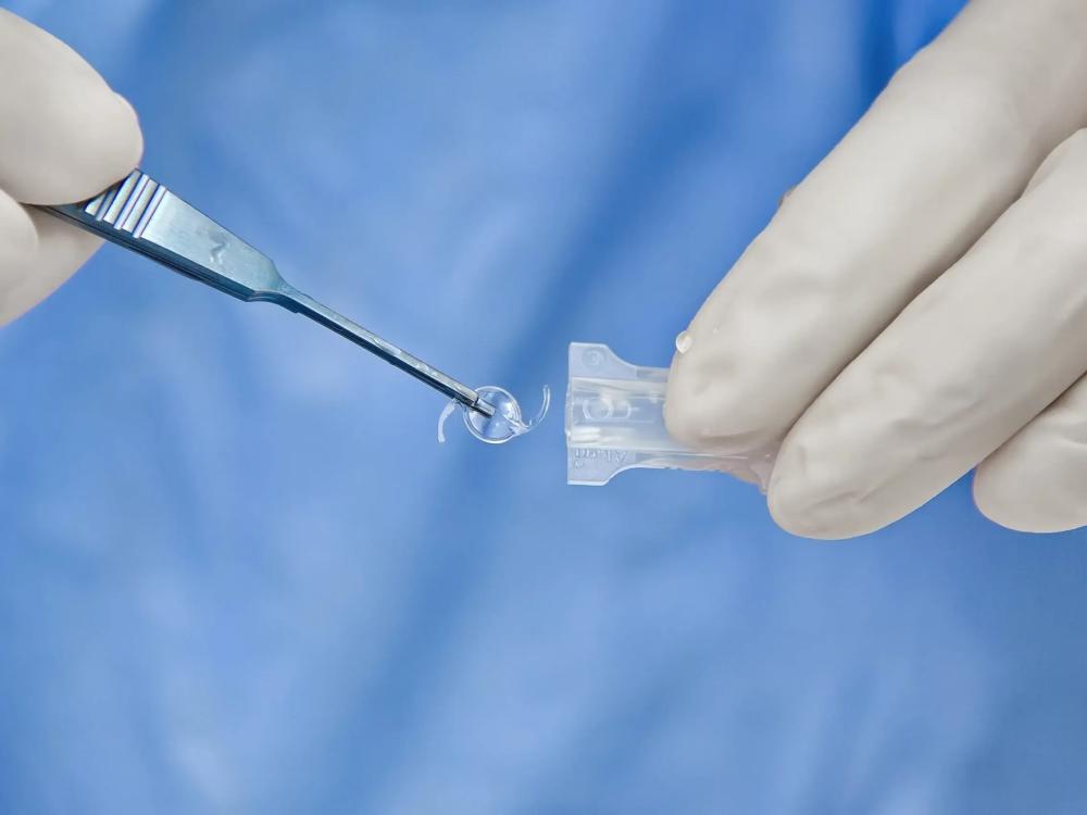 Tipos de implantes oculares